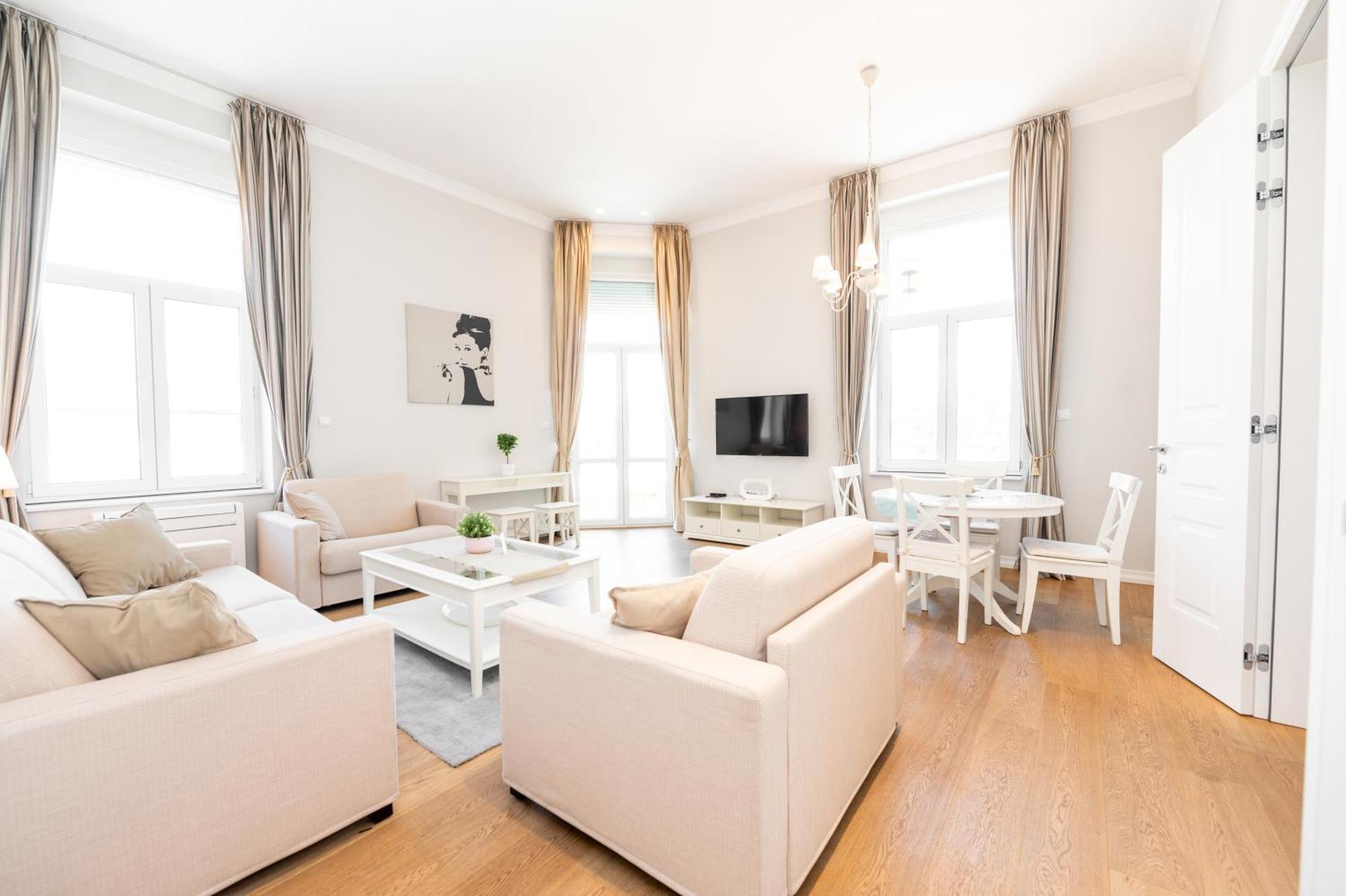 Slavija Fontana Lux Apartments Belgrado Buitenkant foto