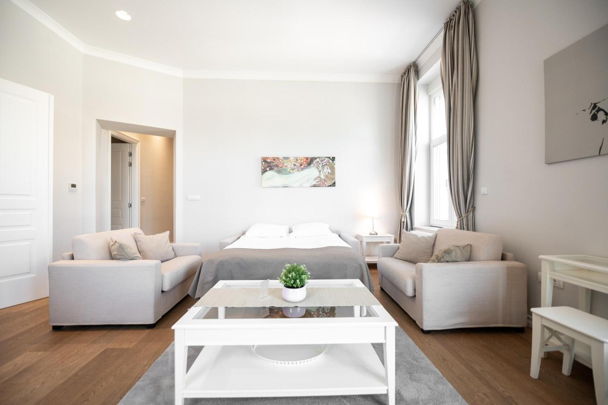 Slavija Fontana Lux Apartments Belgrado Buitenkant foto