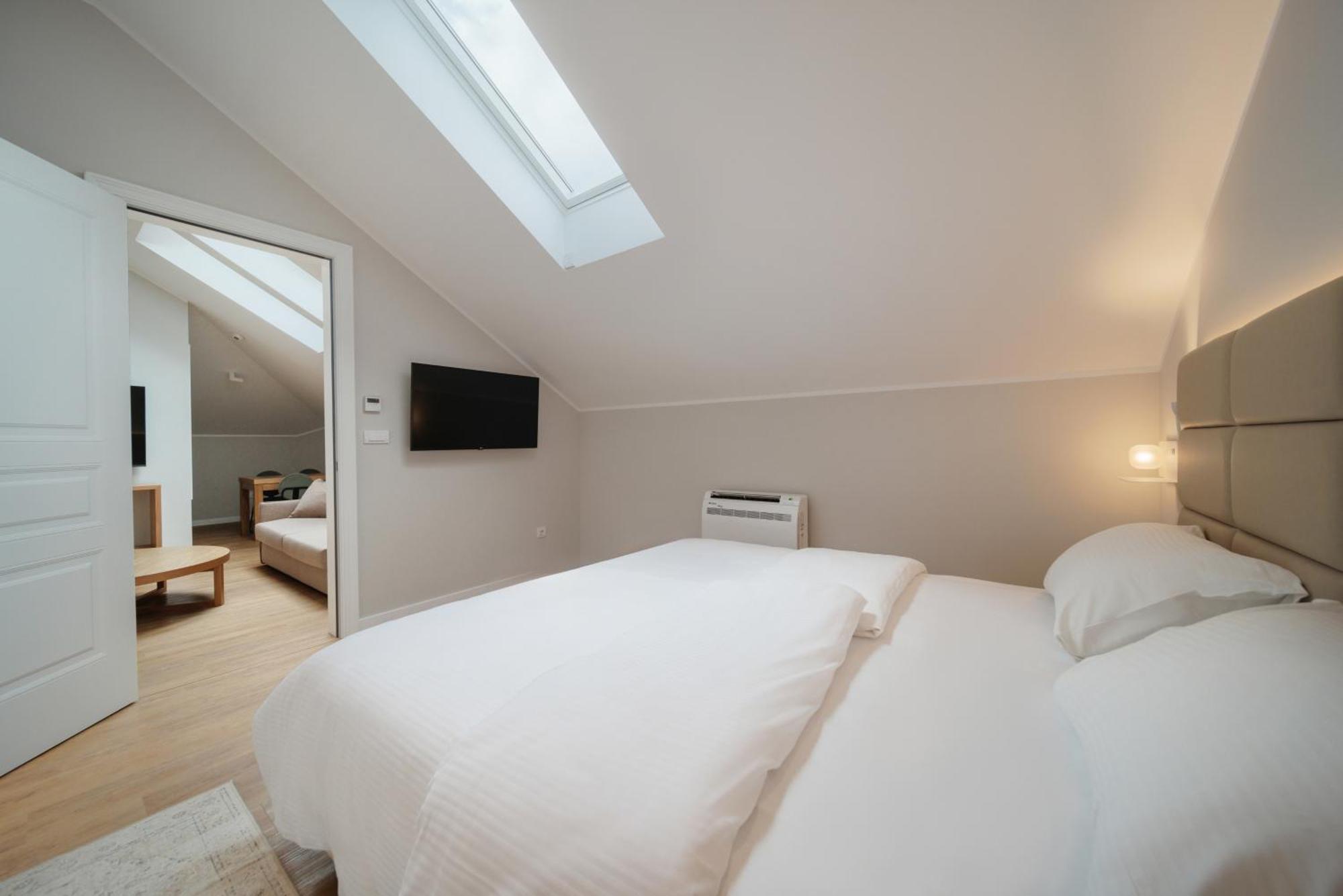 Slavija Fontana Lux Apartments Belgrado Kamer foto